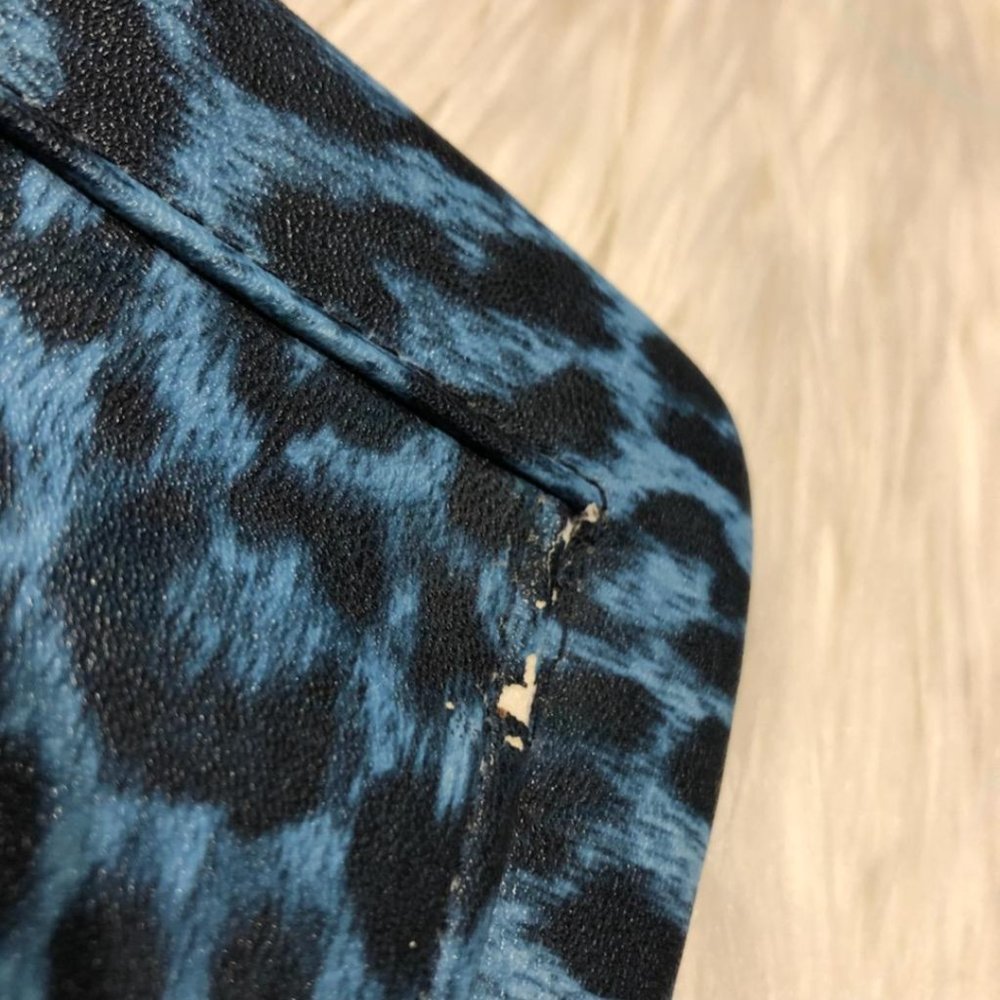Blue Leopard Print Wallet - Picture 6 of 8